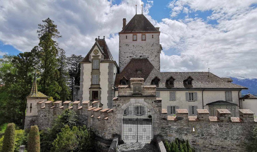 Schloss Oberhofen am Thunersee, Oberhofen am Thunersee, Switzerland